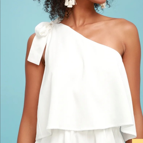 Lulu’s White One Shoulder Romper - Picture 3 of 6